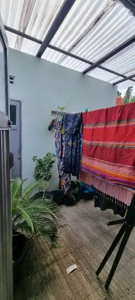 JUAL MRH RUMAH 2 LANTAI DI TAMANAN BANTUL PINGGIR ASPAL