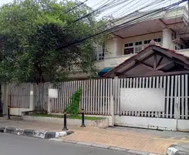 Turun Harga Rumah Minimalis 2 Lantai di Kayu Putih Jakarta Timur