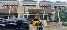 Rumah 2 Lantai siap huni di Wisata Semanggi, Wonorejo, Rungkut, Sby