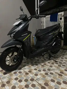 Beat Street 2024 Hitam | Tangan 1 | Mulus No Minus