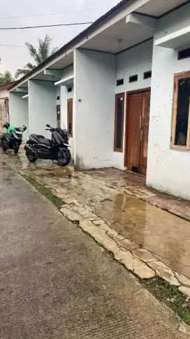 Jual rumah kontrakan 3 petak