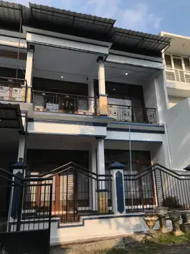 RUMAH KOST LOKASI OMAH KAMPUS FAVORIT MAHASISWA UNMU MALANG