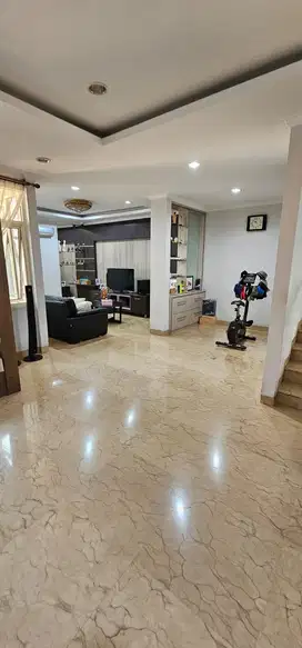 DIJUAL RUMAH CLUSTER CENDANA UK 8X18 UNFURNISH, PIK 1