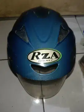 Dijual Borongan 2 item Helm Half Face siap pakai