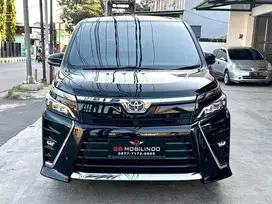 Toyota Voxy 2.0 AT Th 2017