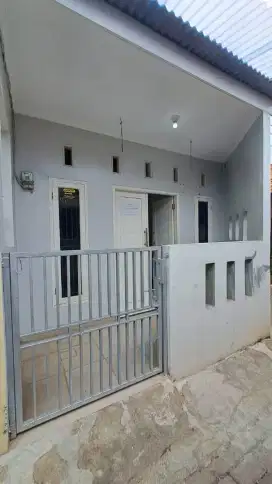 KONTRAKAN PER 6 BULANAN 6.500.000 SAMPING MASJID AL-MU'MIN