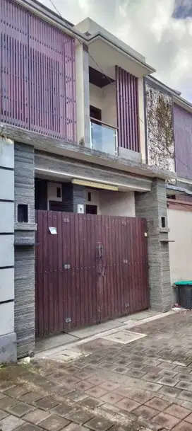 Disewakan rumah siap huni 2 lantai Sekar Jepun, Kesiman kertalangu