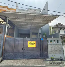 Rumah Cantik Siap Huni Luas 145 Komplek Duren Sawit Jakarta Timur