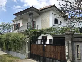 jual bawah harga Rumah villa 6 are Penatih Gatsu Timur Denpasar