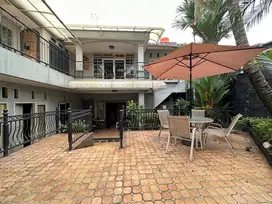 Rumah Mewah Dijual di Batu Ampar Jakarta Kontruksi Kokoh Luas Nyaman