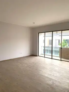 DIJUAL RUMAH GOLF ISLAND TIPE PALM UK 8x20 RAPI TERAWAT SUPER MURAH