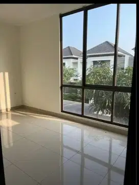 Rumah Sewa Summarecon Btari 9 Basic terawat dan full canopi non furnis