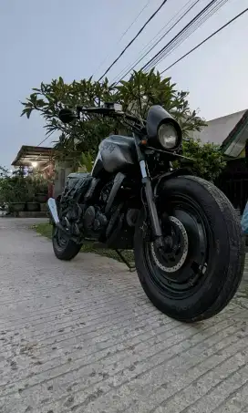 Byson Custom  ( BC ) THN. 2013