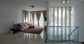 (RENT) RUMAH ELIT DAGO PAKAR , BANDUNG FULL FURNISHED  VIEW BAGUS