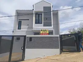 Rumah dengan 4 kamar tidur murah
