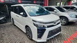 Toyota Voxy 2021 Bensin