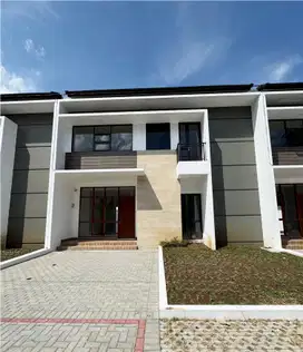 Rumah Baru 2 Lantai Dekat Transmart Buahbatu