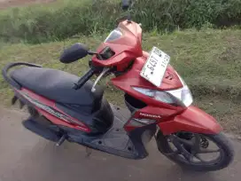 dijual honda beat fi  surat-surat lengkap, pajak on