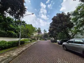 Hadap Utara Barat Kavling Taman Golf Timur Pik Luas 1200 m2