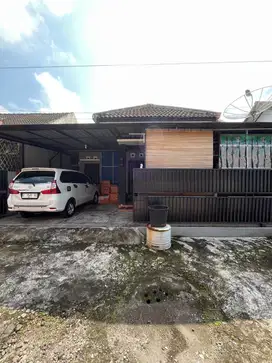 RUMAH MINIMALIS DALAM MINI CLUSTER DI JALAN KAPTEN HARYADI NGAGLIK