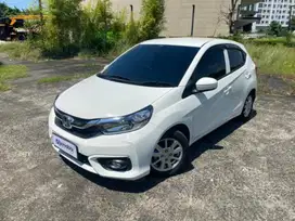 Like New Honda Brio Satya 1.2 E Bensin-MT 2022 Putih LDAK