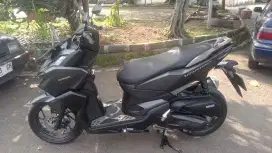 JUAL CEPAT HONDA Vario 160 CBS Tahun 2023, Super Mulusss.. FULL ORI..