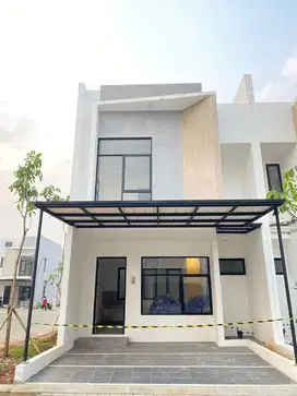 Disewakan rumah baru 2,5 lantai The View