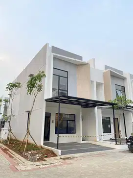 Disewakan rumah baru 2,5 lantai The View