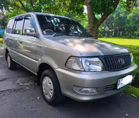 Toyota Kijang 2004 Bensin