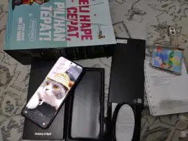Samsung Z flip 5 8/512GB Graphite