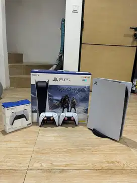 Playstation 5 Disc Edition - God Of War Ragnarok Bundle