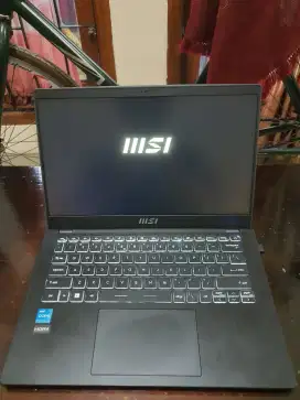 Laptop MSI Modern 14 C11M
