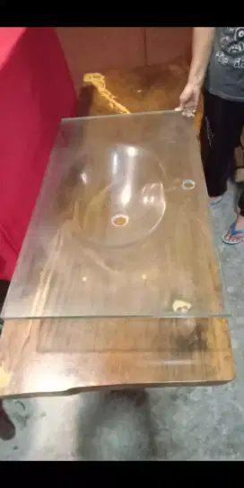 Wastafel kaca tempered glass