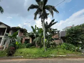 Dijual tanah 300 meter persegi di Grand Depok City, Cluster Anggrek 1