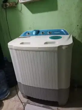 Mesin cuci polytron