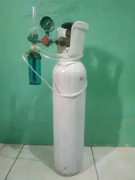 Tabung O2 regulator