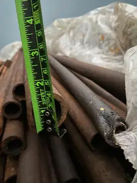 Besi pipa 1.5 in