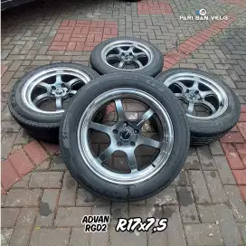 Advan Rgd2 ring 17 lebar 7,5 
pcd. 5x114 ET. 40 Ban 215 60 R17