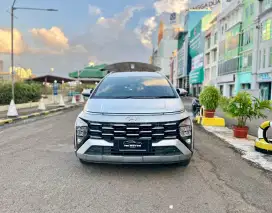 Hyundai Stargazer X Prime Captain Seat 2024 AT 1.5, Km 17Ribu