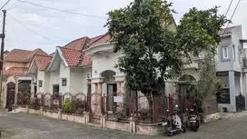 Rumah Bagus Dalam Perumahan di jl. Kaliurang Dekat Kampus UGM