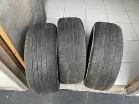 3 unit Ban DUNLOP SPORTMAXX 050 215/55/R17 Original honda HRV