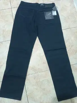 Celana Panjang Merk Crocodile Ori size 32