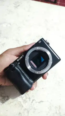 kamera sony a6300 apsc + lensa sony 50mm f1.8