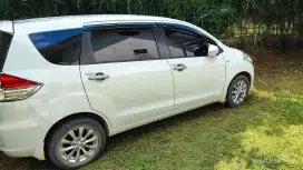 DIJUAL SUZUKI ERTIGA GX 2013 ISTIMEWA