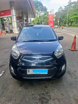 Kia Picanto SE 1.2 Matic kondisi bagus