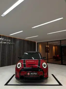 MINI COOPER S 5D 2.0 AT 2024/2023 KM 1RB LIKE NEW