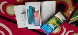 Redmi note 9 ram 4/64 masih original bawaan sehat walafiat