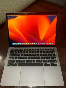 Macbook air m1 8/256