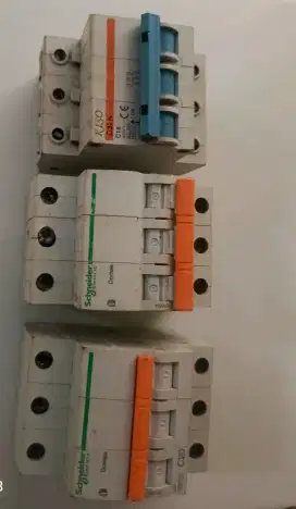 MCB 3 Phase Schneider&C32N