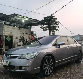 Civic Tahun 2008. Mobil Rawatan Pribadi